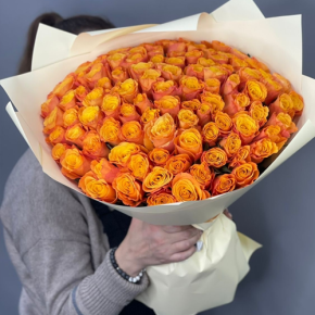 Букет из 101 огненной розы (40 см) в Красногорске