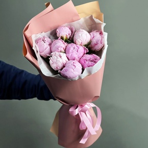 Букет из 9 розовых пионов Сара Бернар в Красногорске