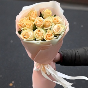 Букет из 11 роз Пич Аваланж (60 см) в Красногорске