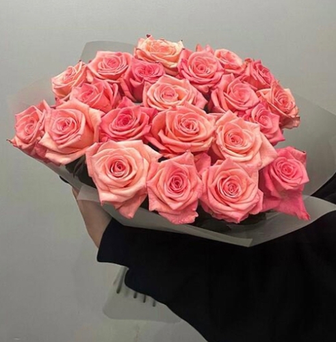 Букет из 21 розовой розы (50 см) в Красногорске